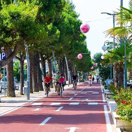 Stefano Mare Apartament *